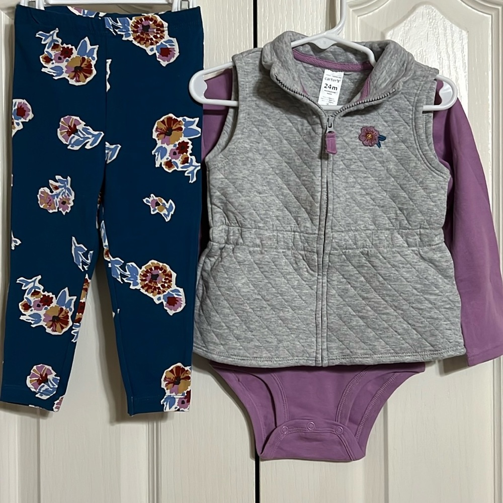 PRICE DROP!!! CARTERS NWOT 3 PC outfit 24 months
